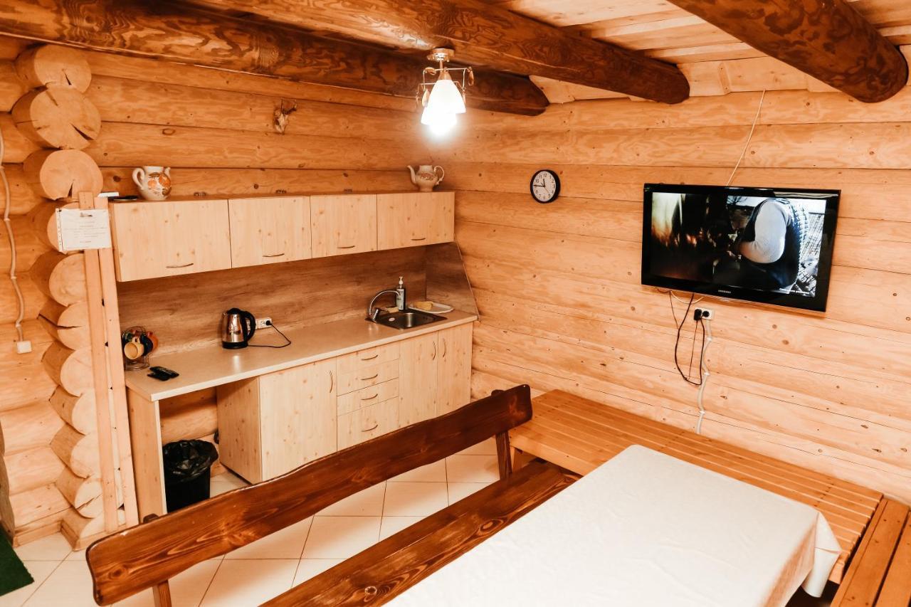 Chudodievo In Chynadievo Mini-Hotel Chynadiyovo Exteriér fotografie