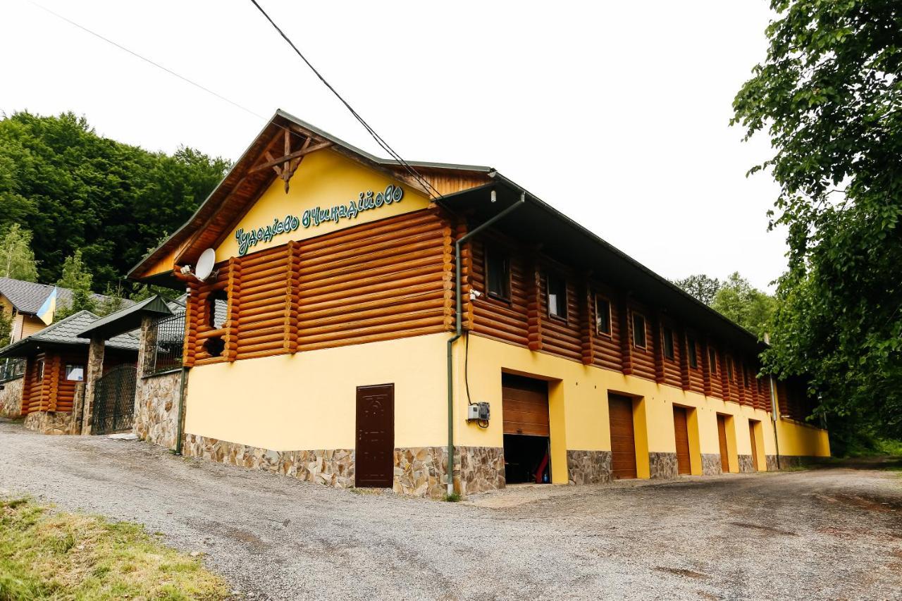 Chudodievo In Chynadievo Mini-Hotel Chynadiyovo Exteriér fotografie