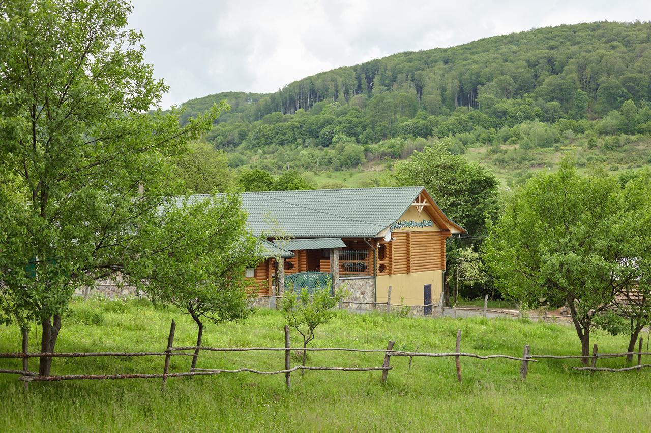 Chudodievo In Chynadievo Mini-Hotel Chynadiyovo Exteriér fotografie
