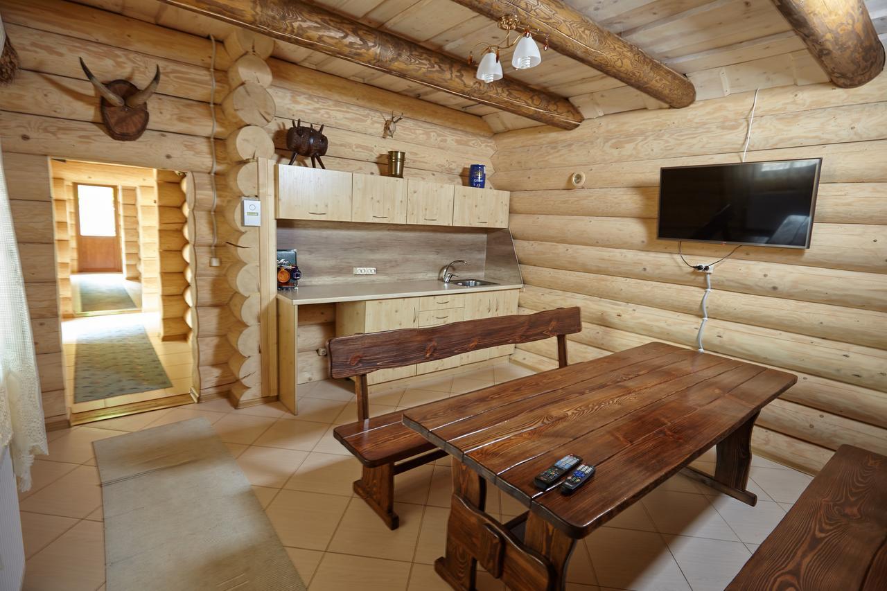 Chudodievo In Chynadievo Mini-Hotel Chynadiyovo Exteriér fotografie