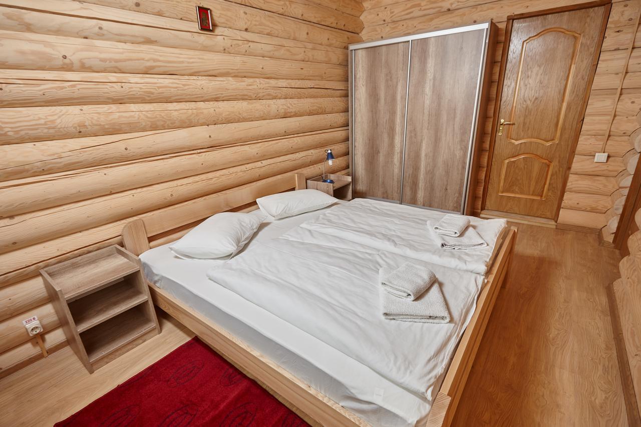 Chudodievo In Chynadievo Mini-Hotel Chynadiyovo Exteriér fotografie